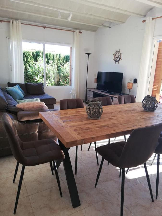Casa La Rana Villa Calafat Bagian luar foto
